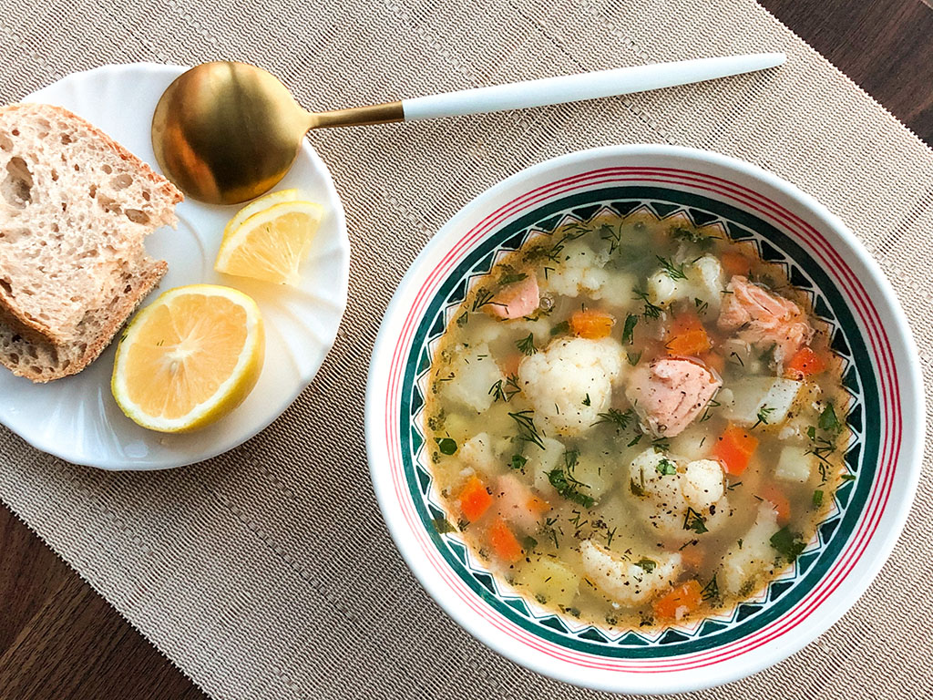 Рыбный суп из двух видов рыб, пошаговый рецепт на ккал, фото, ингредиенты - Дарья Лобачева